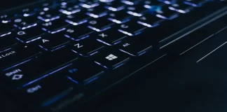 Jak naprawić kod błędu aktywacji systemu Windows 10 0xC004F213