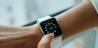 Jak wyłączyć funkcję „Teraz odtwarzane” na Apple Watch