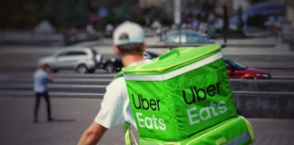 Czy Uber Eats przyjmuje gotówkę, wyjaśnione