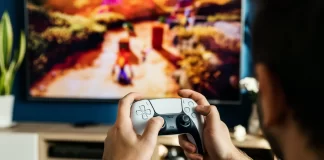 Jak podłączyć gamepad do telewizora Samsung Smart TV