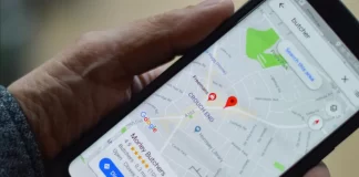 Jak zapisać trasę w Mapach Google