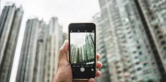 Jak przerzucić obraz w Google Docs