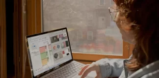 Jak importować slajdy z innej prezentacji do Google Slides